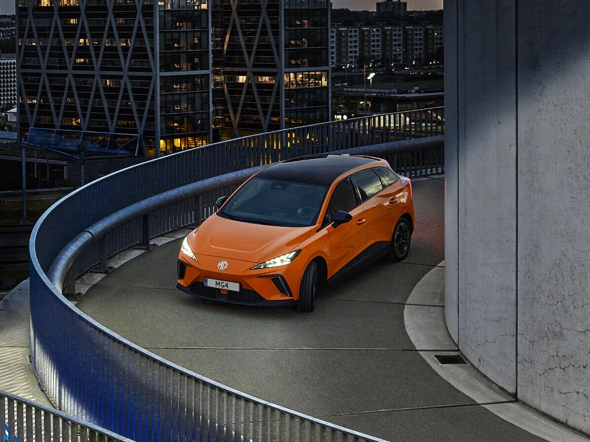 MG4 Electric - detale przedniego reflektora